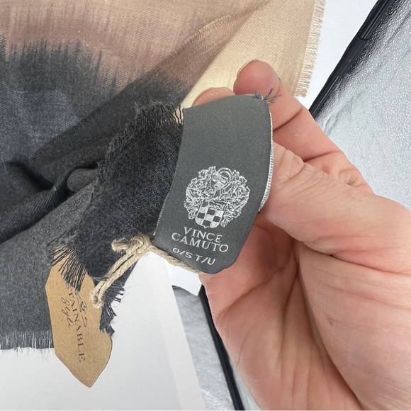 Vince Camuto Recycled Elegant Ombre Throw/Shawl - Picture 11 of 11